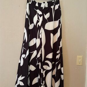 Wide Leg Black and White Pants